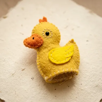 Waddle Duck toe puppet front view